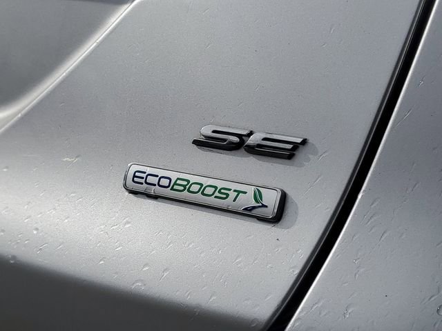 Used 2016 Ford Fusion SE w/ Equipment Group 202A image 6