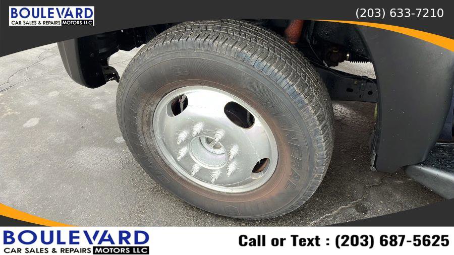 Used 2013 Ford F450 XL image 30