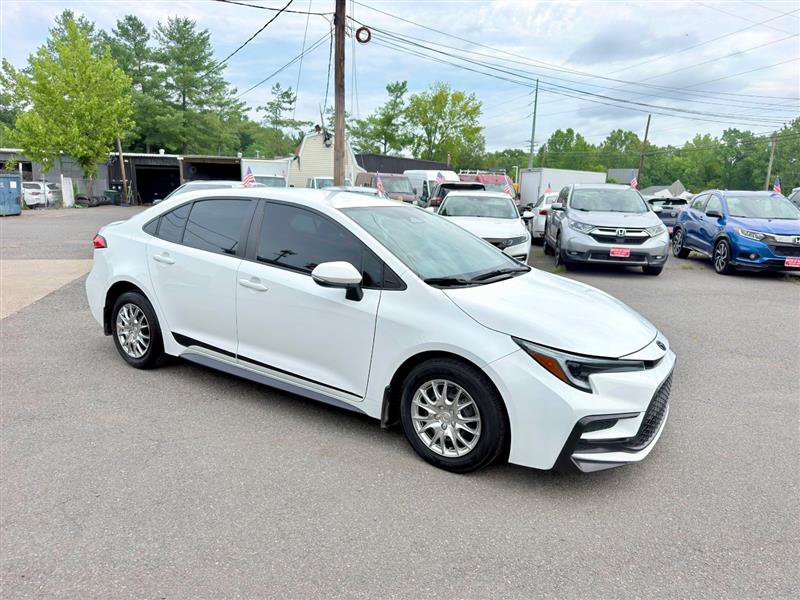 Used 2024 Toyota Corolla SE FWD image 7