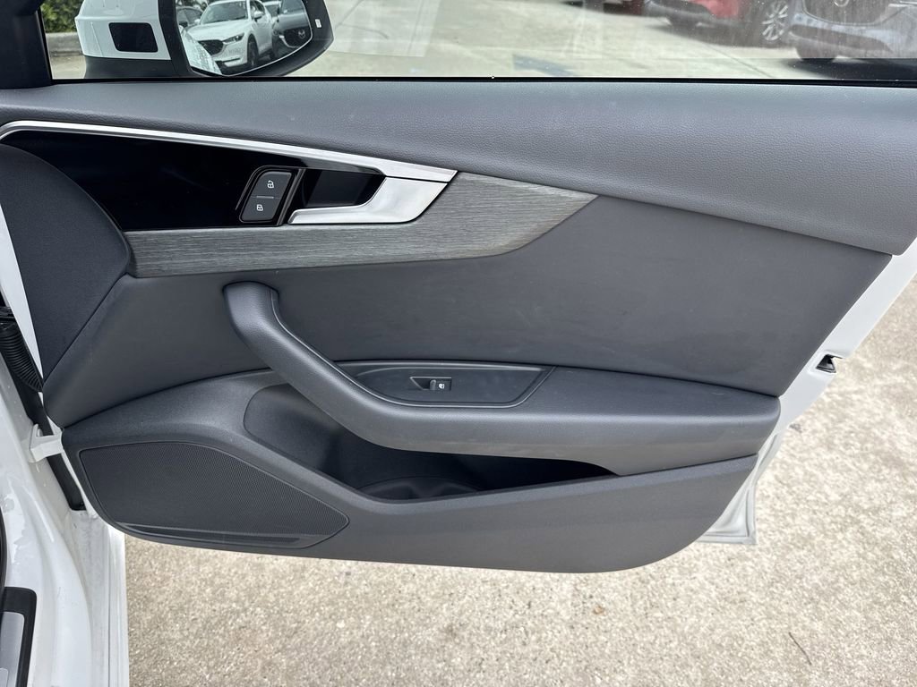 Used 2021 Audi A4 2.0T Premium w/ Convenience Package image 43