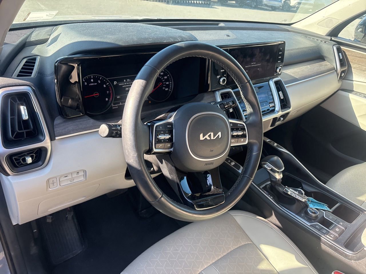 Used 2023 Kia Sorento X-Line EX AWD/4WD image 4