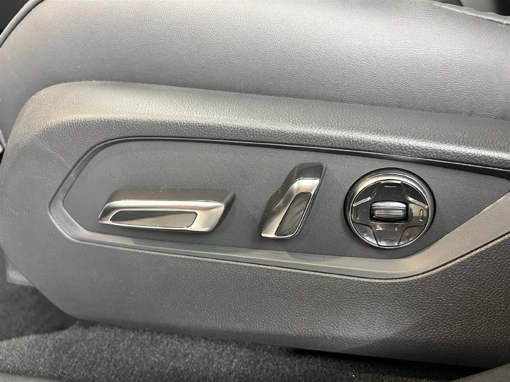 New 2026 Acura RDX w/ Advance Package AWD/4WD image 17