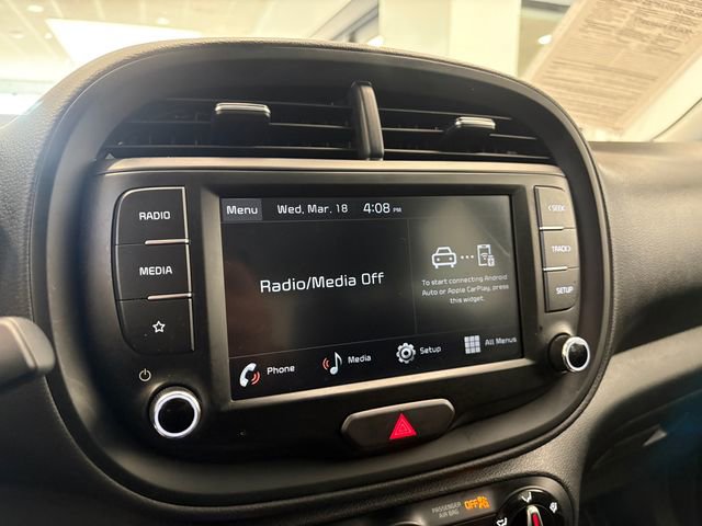 Used 2025 Kia Soul LX w/ LX Technology Package image 15
