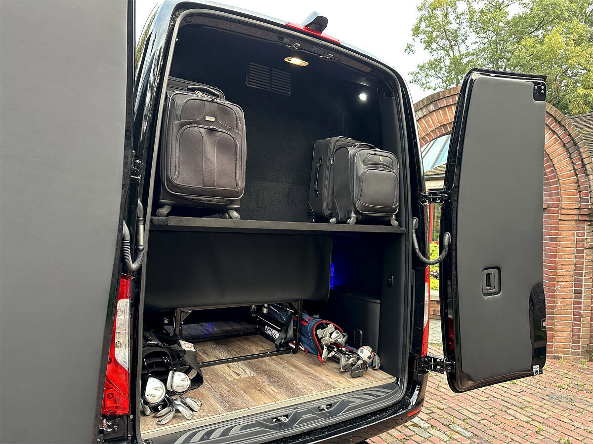 Used 2024 Mercedes-Benz Sprinter 3500 image 25