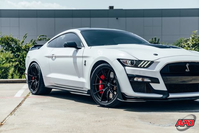 Used 2021 Ford Mustang Shelby GT500 w/ Technology Package RWD image 48