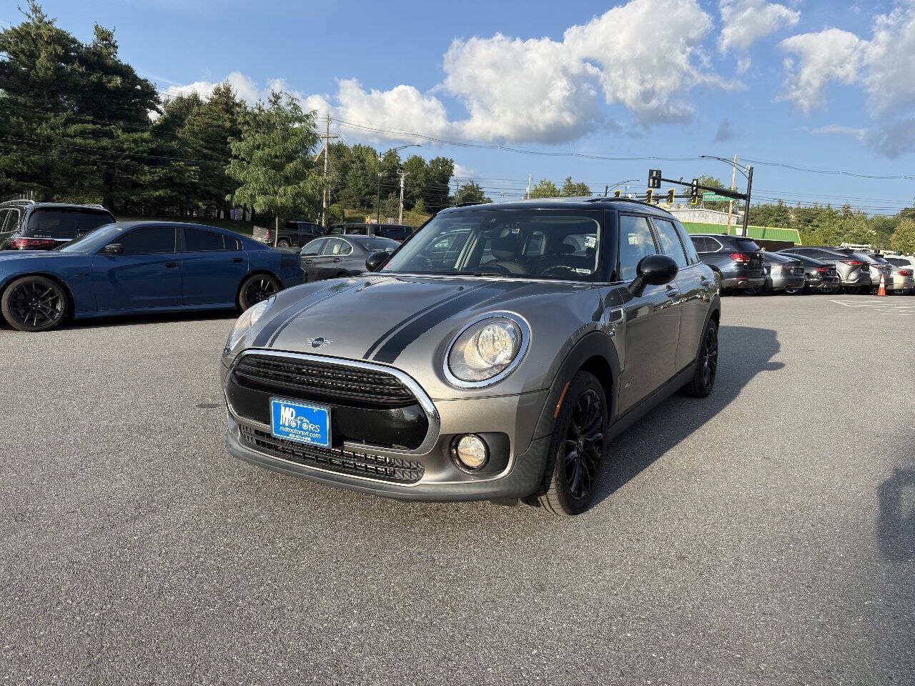 Used 2019 MINI Cooper Clubman ALL4 AWD/4WD image 3