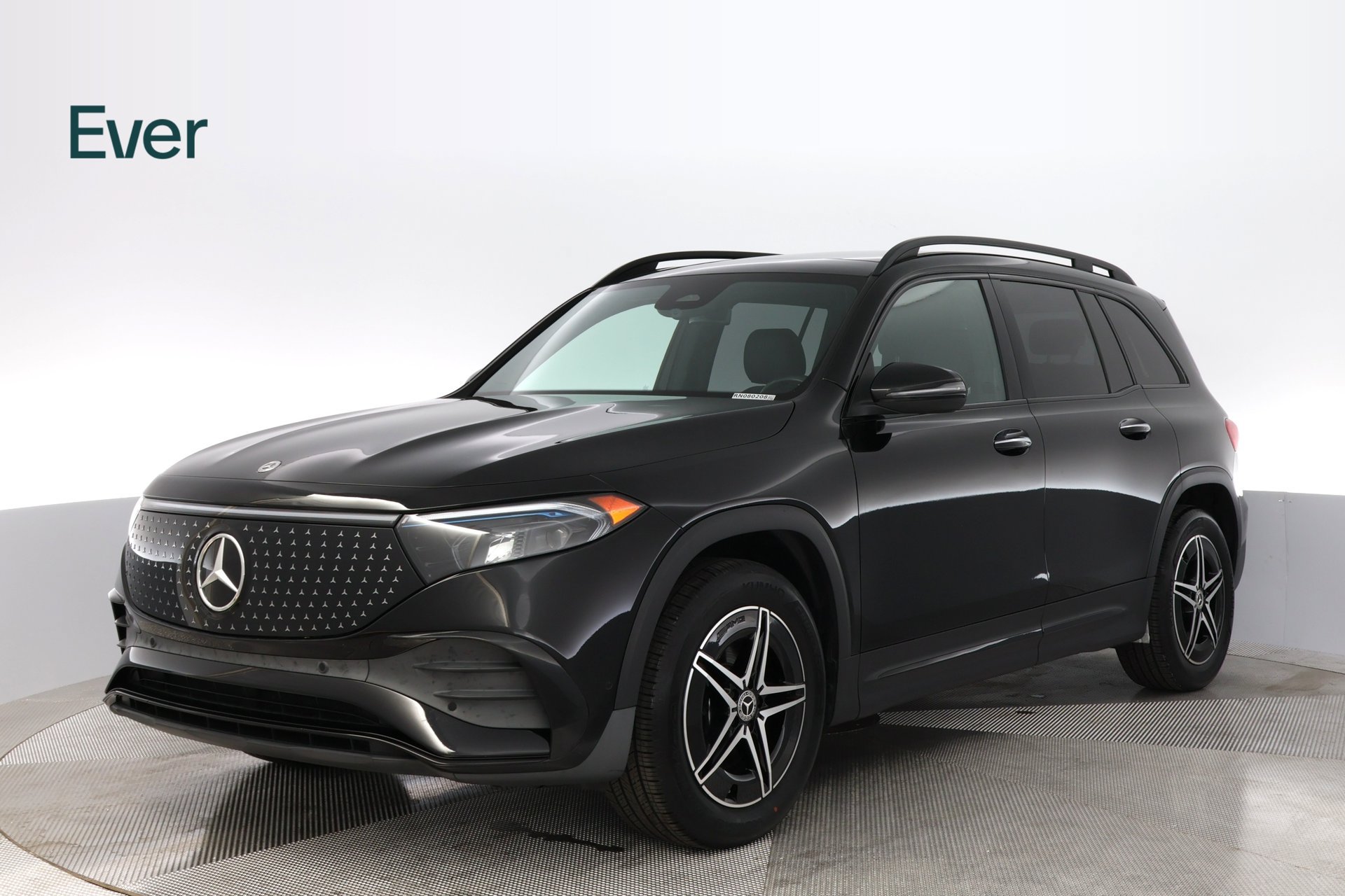 Used 2024 Mercedes-Benz EQB 250+ image 2