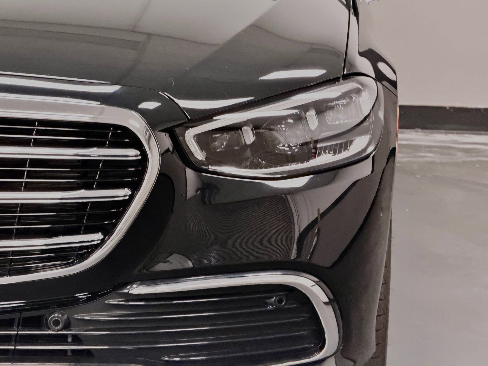 Used 2024 Mercedes-Benz S 580e 4MATIC Sedan image 8