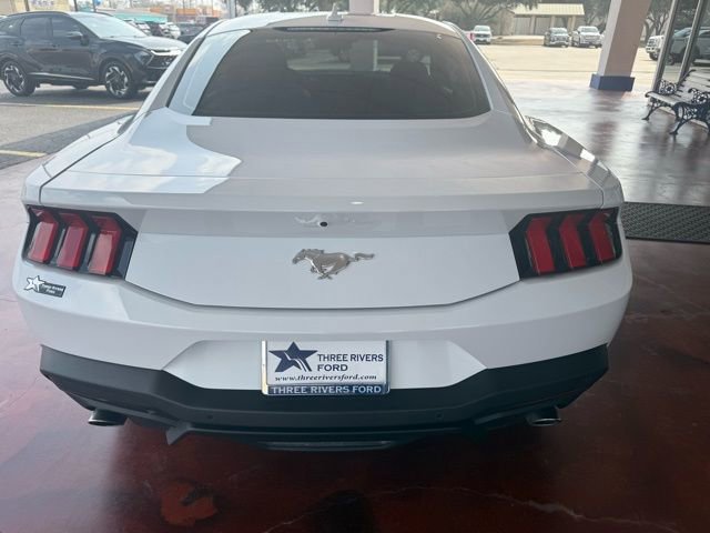 Used 2024 Ford Mustang Coupe image 5