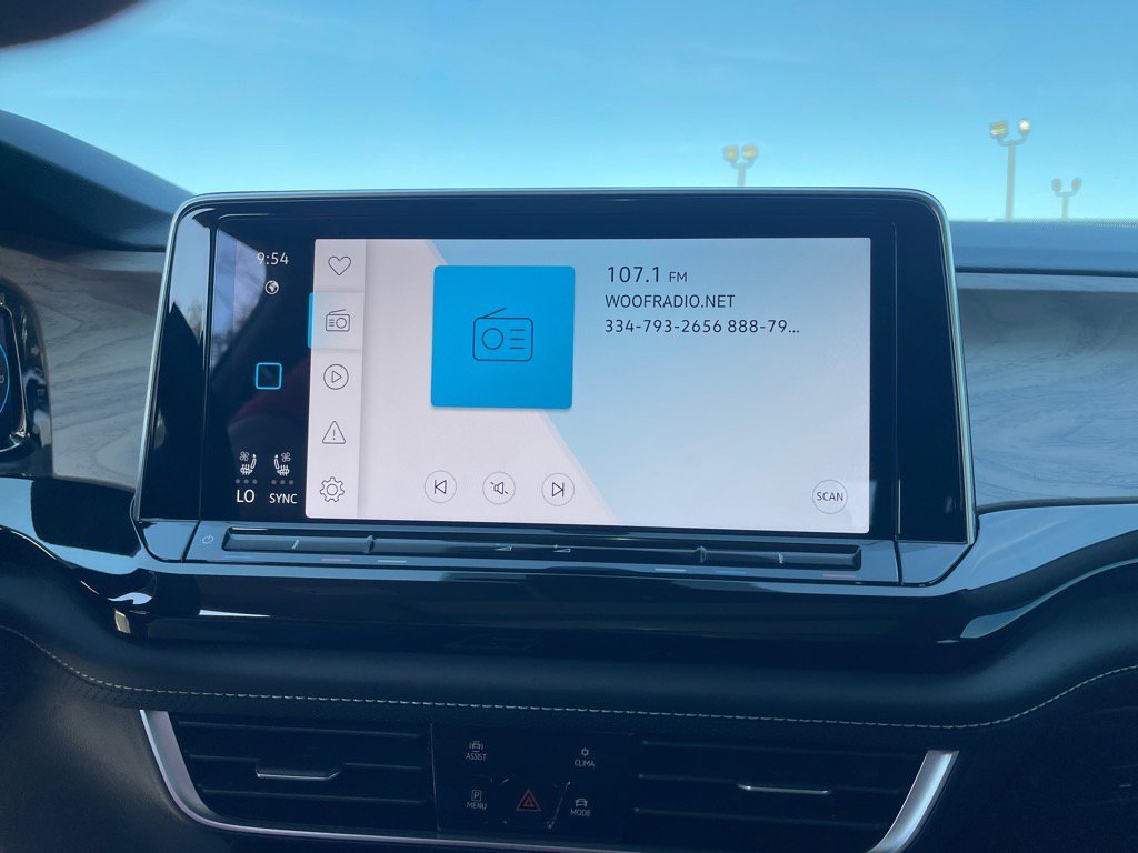 Used 2025 Volkswagen Atlas SE image 5