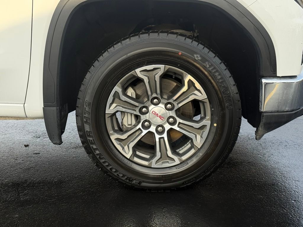 Used 2024 GMC Sierra 1500 SLT image 11