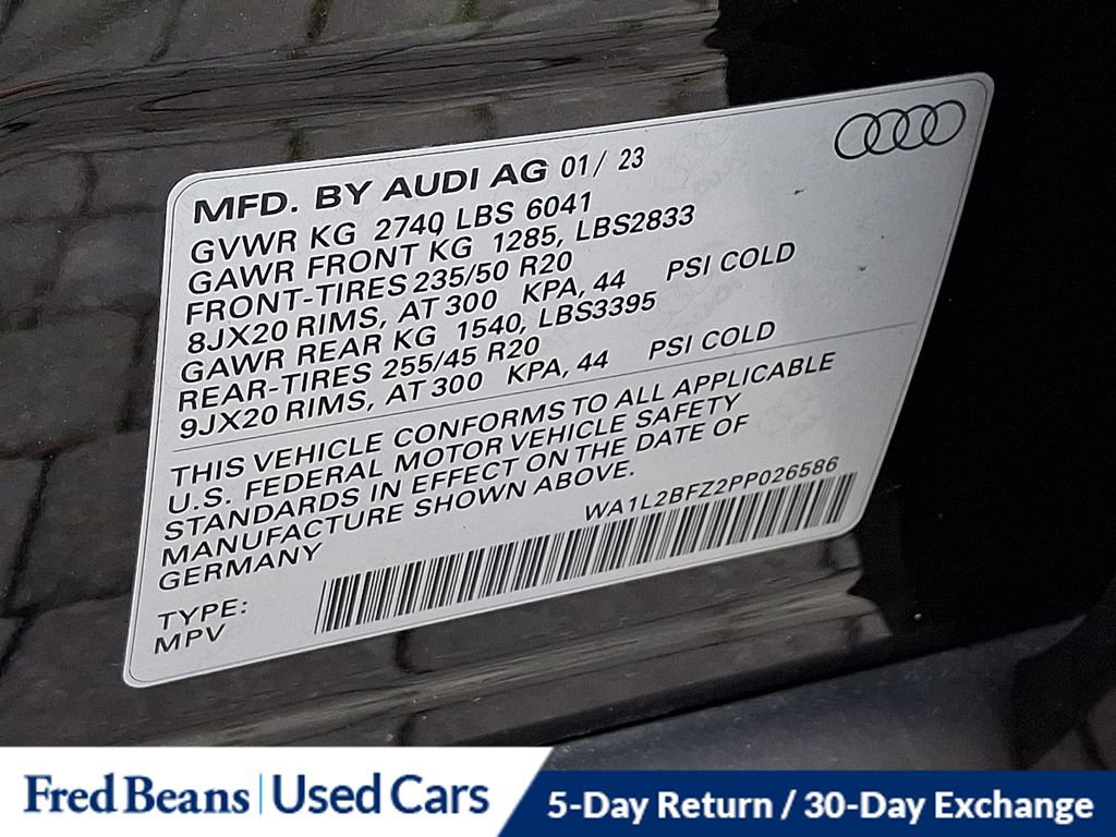 Used 2023 Audi Q4 e-tron Premium Plus w/ Premium Plus image 28