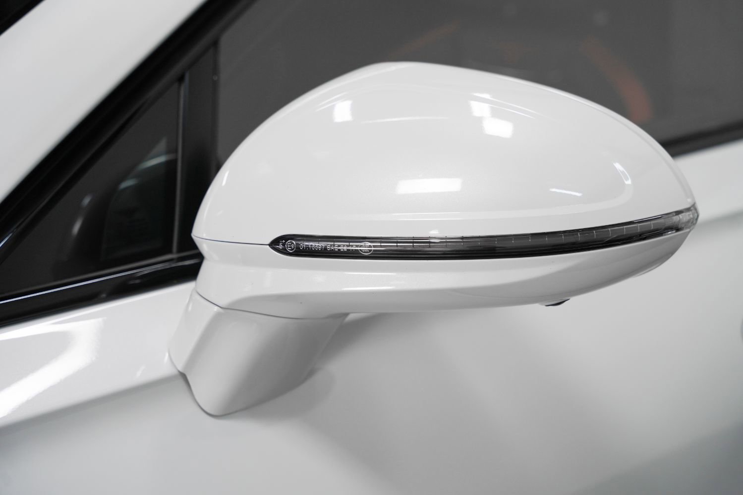 Used 2024 Bentley Flying Spur W12 image 16