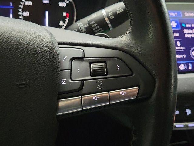 Certified 2023 Cadillac XT4 Premium Luxury FWD image 23