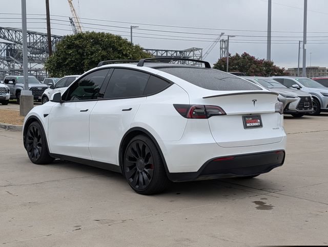 Used 2022 Tesla Model Y Performance AWD/4WD image 9