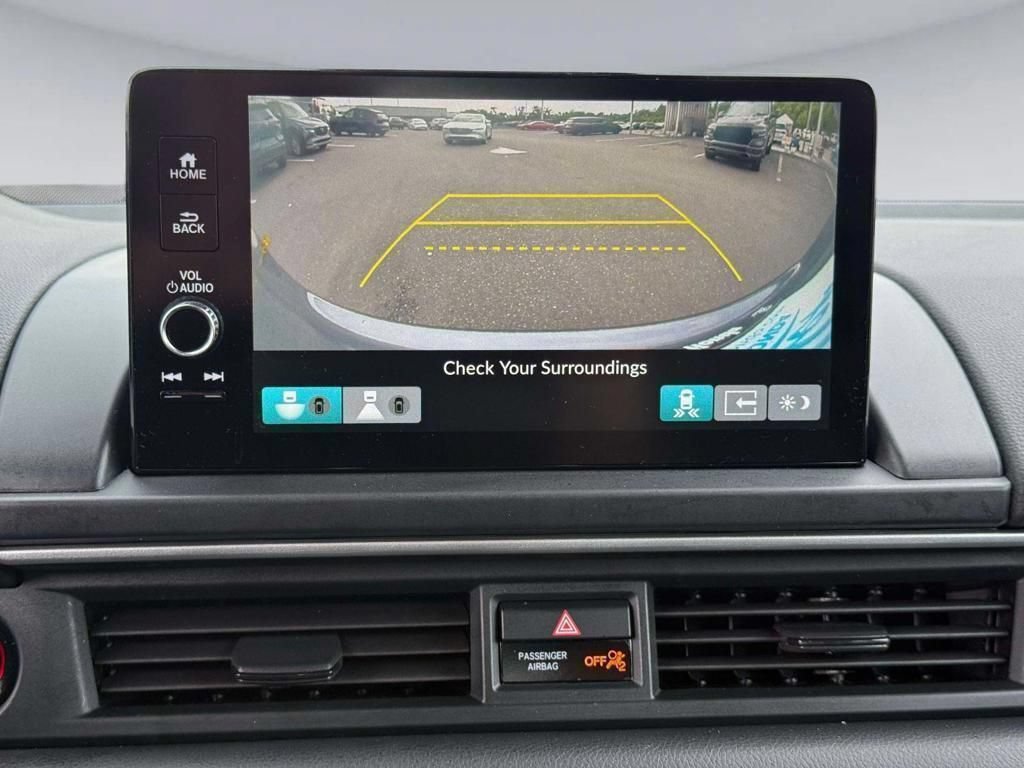 Used 2023 Honda Pilot Elite image 4