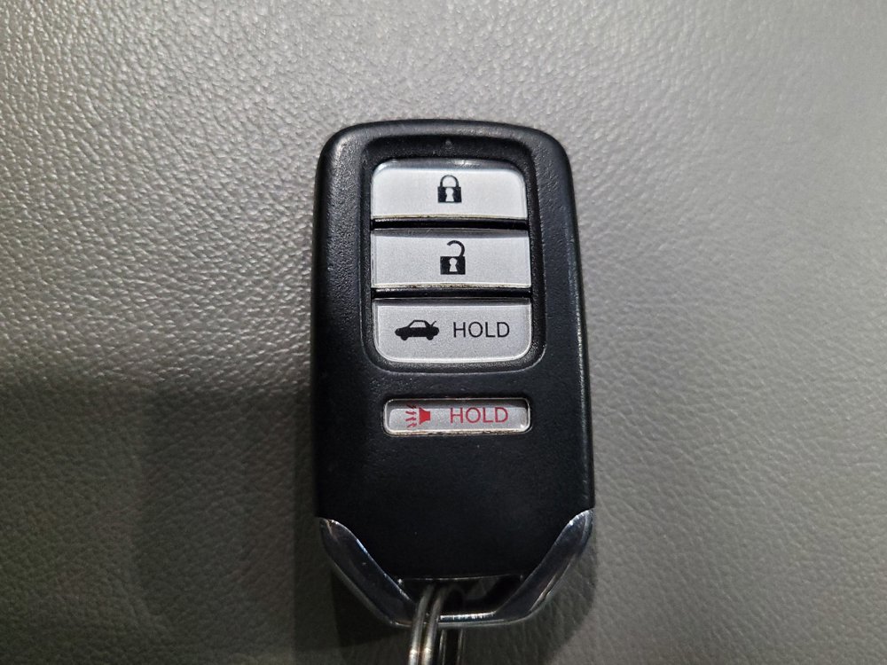 Used 2019 Honda Accord LX image 32
