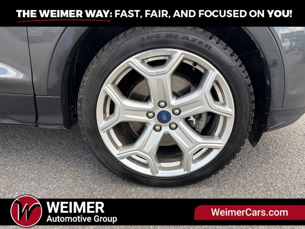 Used 2019 Ford Escape Titanium AWD/4WD image 14