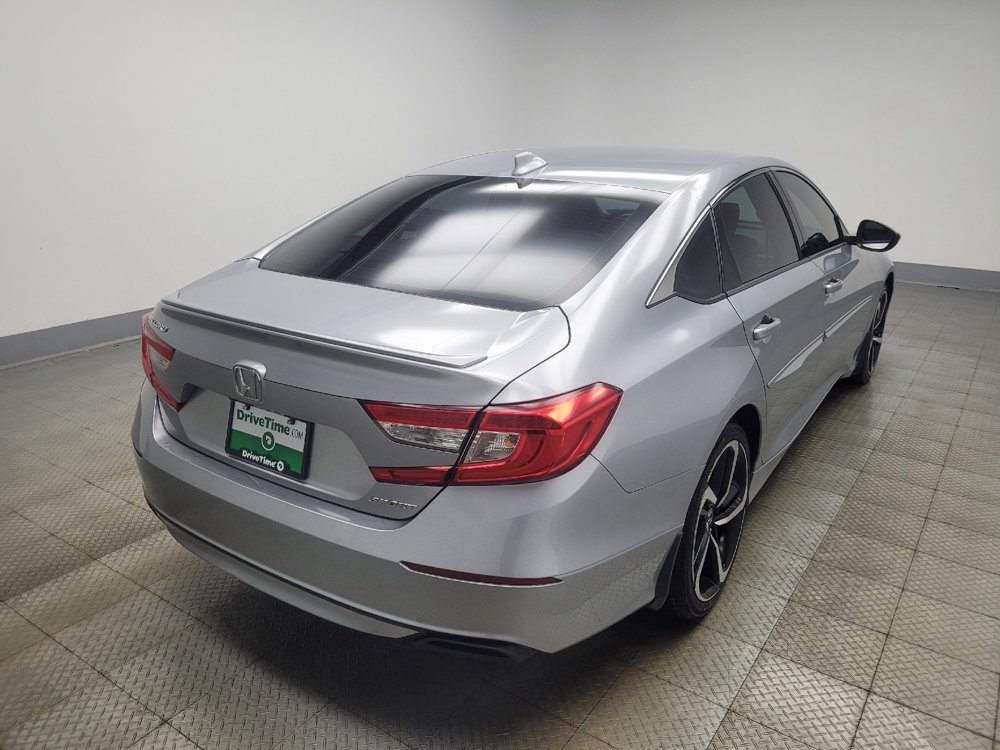 Used 2018 Honda Accord Sport image 9