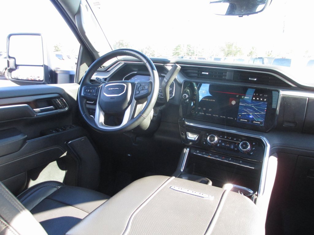 Certified 2024 GMC Sierra 3500 Denali w/ Denali Reserve Package image 28