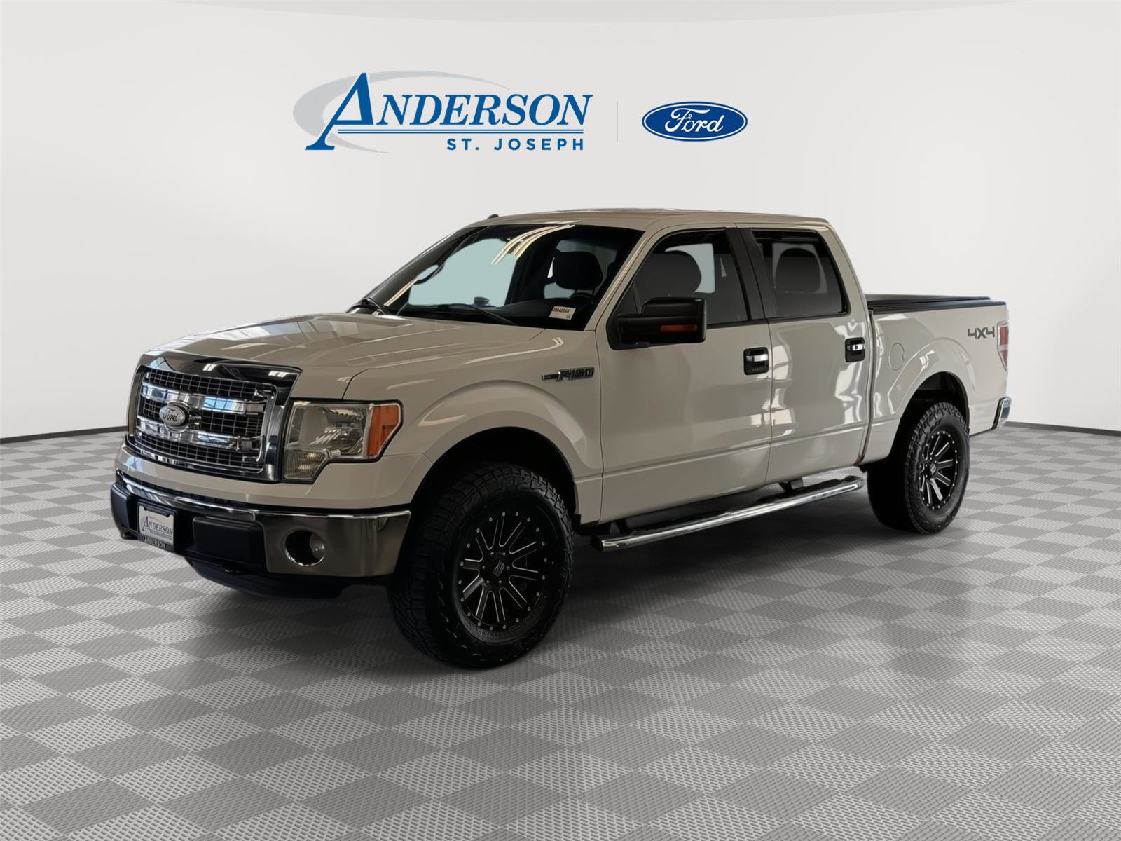 Used 2014 Ford F150 XLT w/ Equipment Group 302A Luxury image 1
