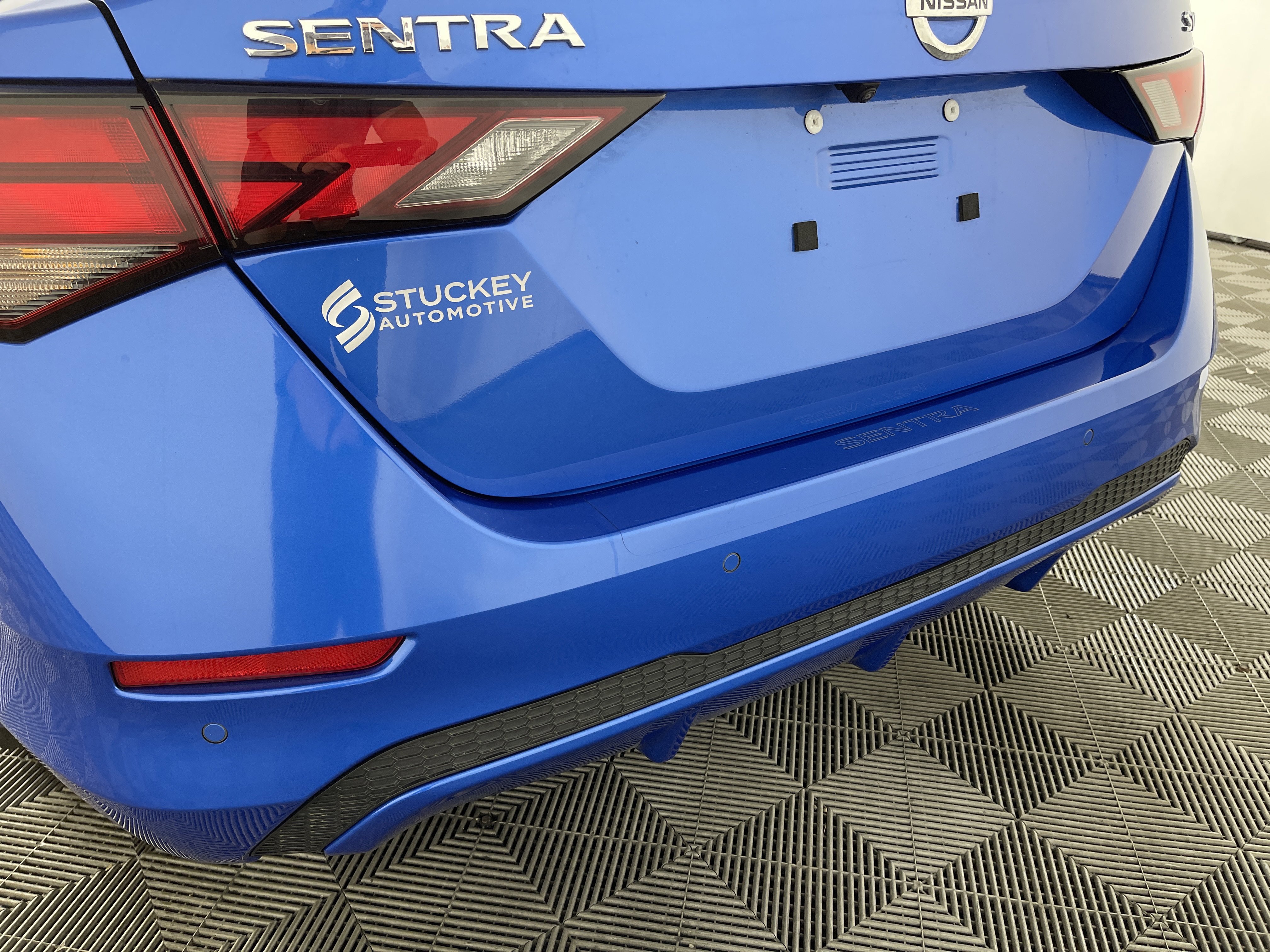 Used 2023 Nissan Sentra SV image 6