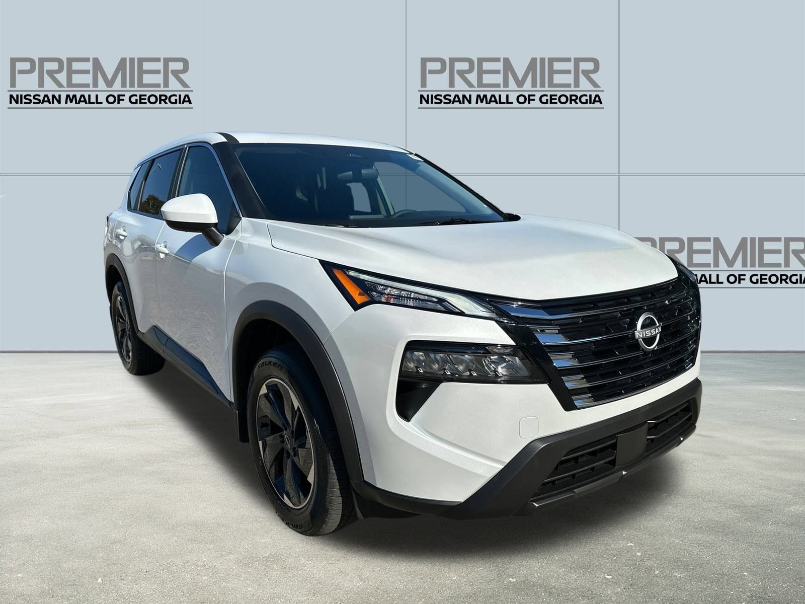 New 2026 Nissan Rogue SV FWD image 3