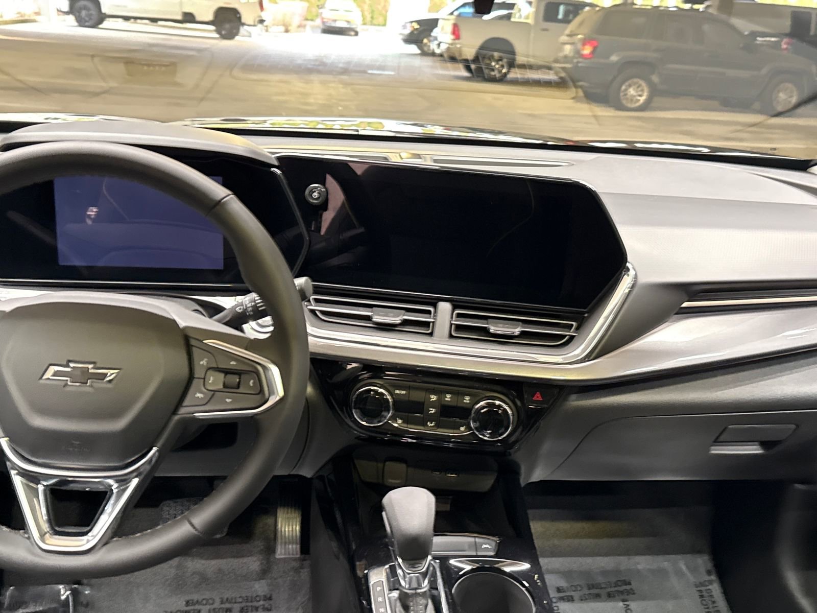 New 2026 Chevrolet Trax ACTIV w/ Sunroof Package image 23