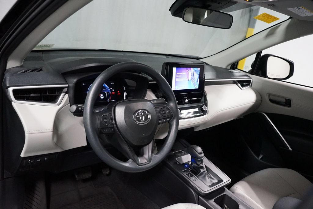 Certified 2026 Toyota Corolla Cross L FWD image 11