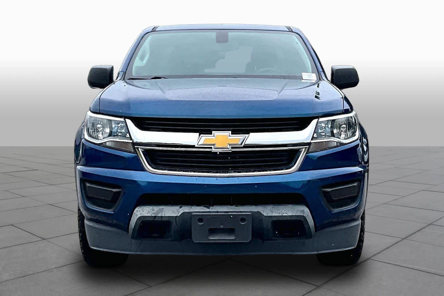 Used 2019 Chevrolet Colorado W/T w/ WT Convenience Package AWD/4WD image 4