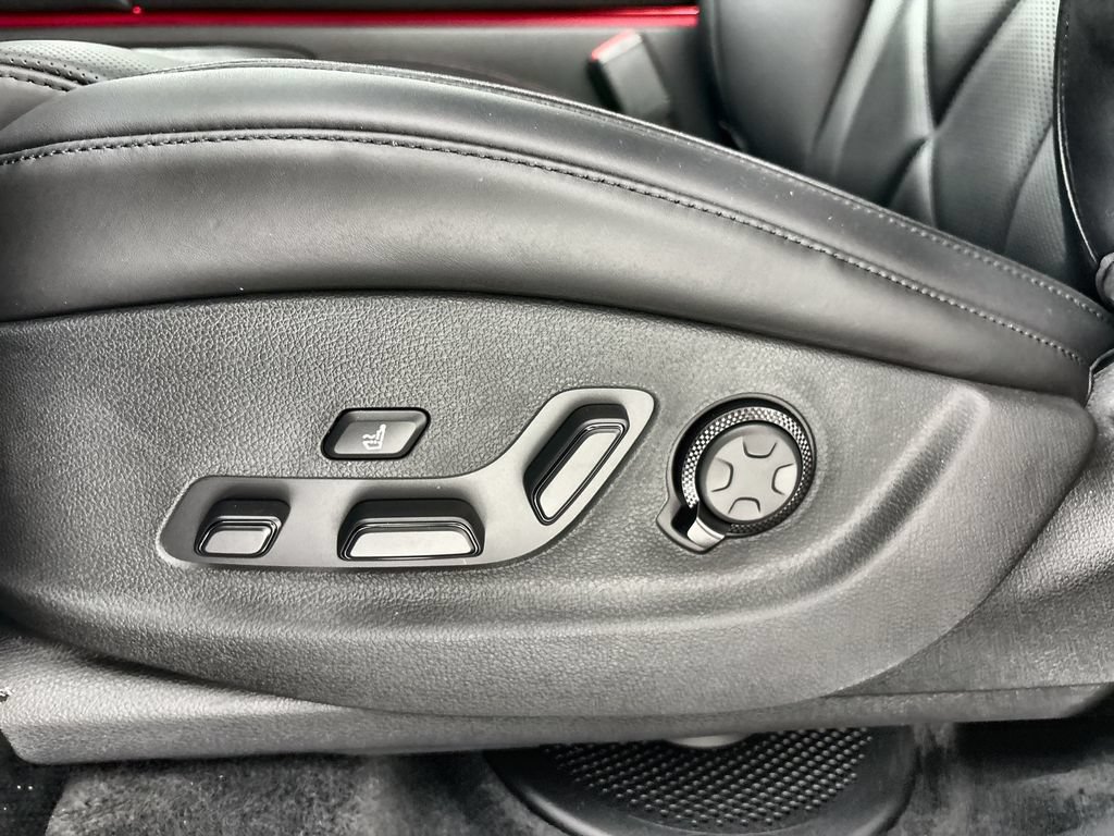New 2026 Genesis GV80 3.5T Prestige AWD/4WD image 14
