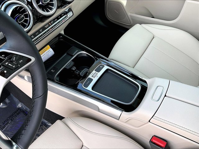 New 2026 Mercedes-Benz GLB 250 image 10