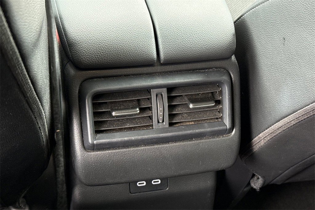 Used 2025 MAZDA CX-50 AWD 2.5 S w/ Preferred Package image 18