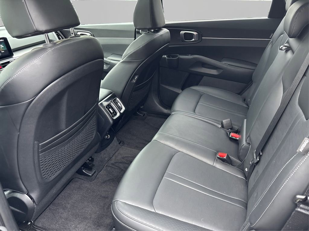 Certified 2025 Kia Sorento S w/ Panoramic Sunroof Package image 10