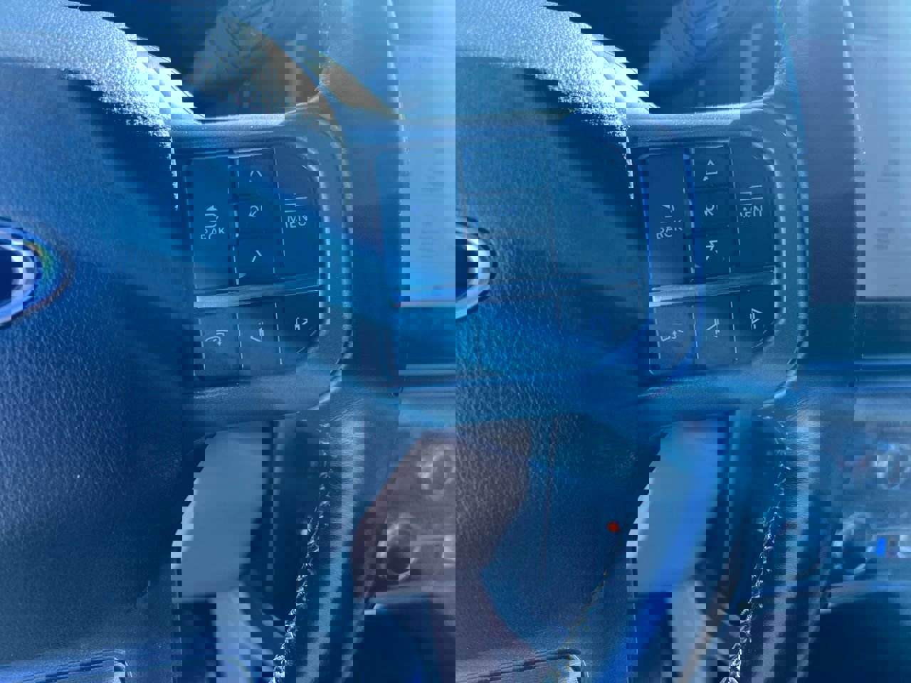 Used 2023 Ford F350 Lariat image 17