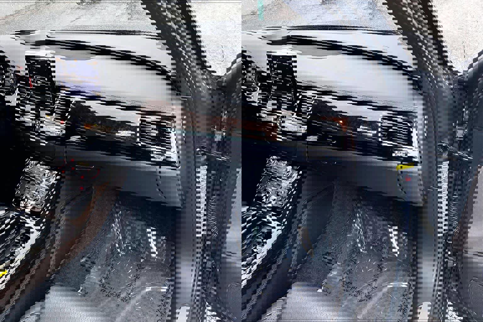 Used 2017 Audi A8 L 3.0T w/ Executive Package image 17