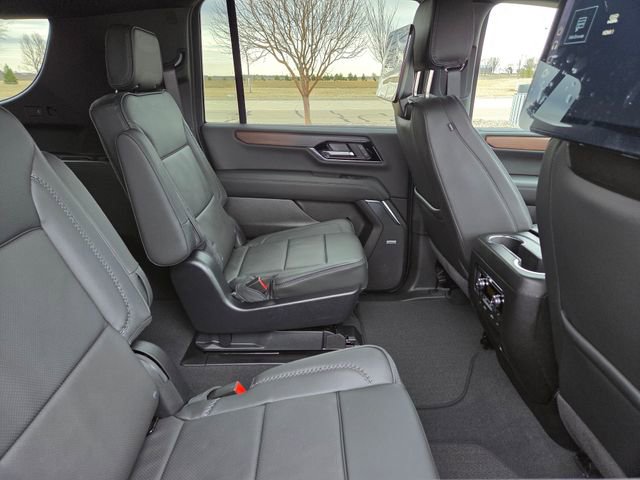 New 2026 GMC Yukon XL Denali image 38