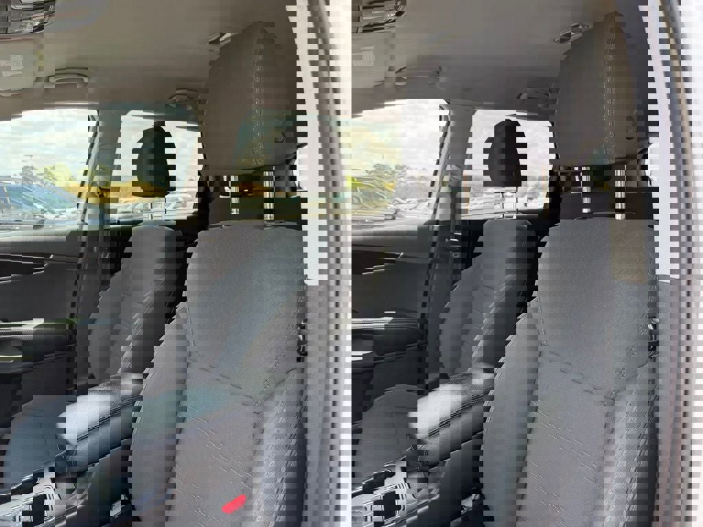 Used 2020 Kia Sorento LX w/ LX I4 Convenience Package image 21