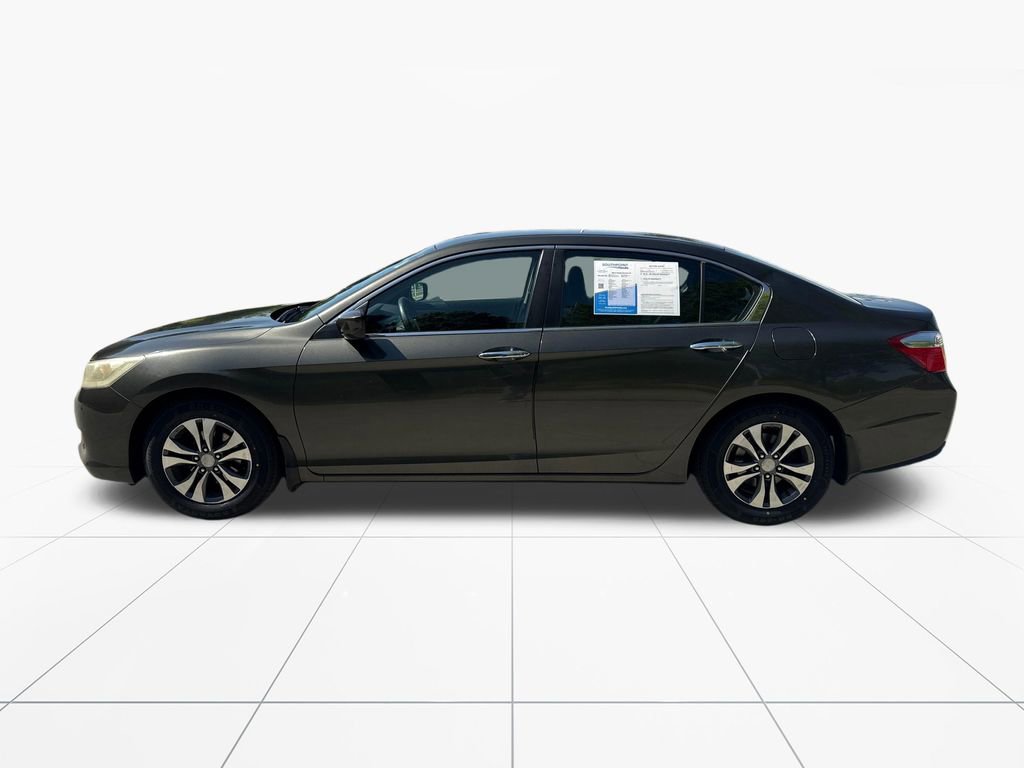 Used 2013 Honda Accord LX image 4