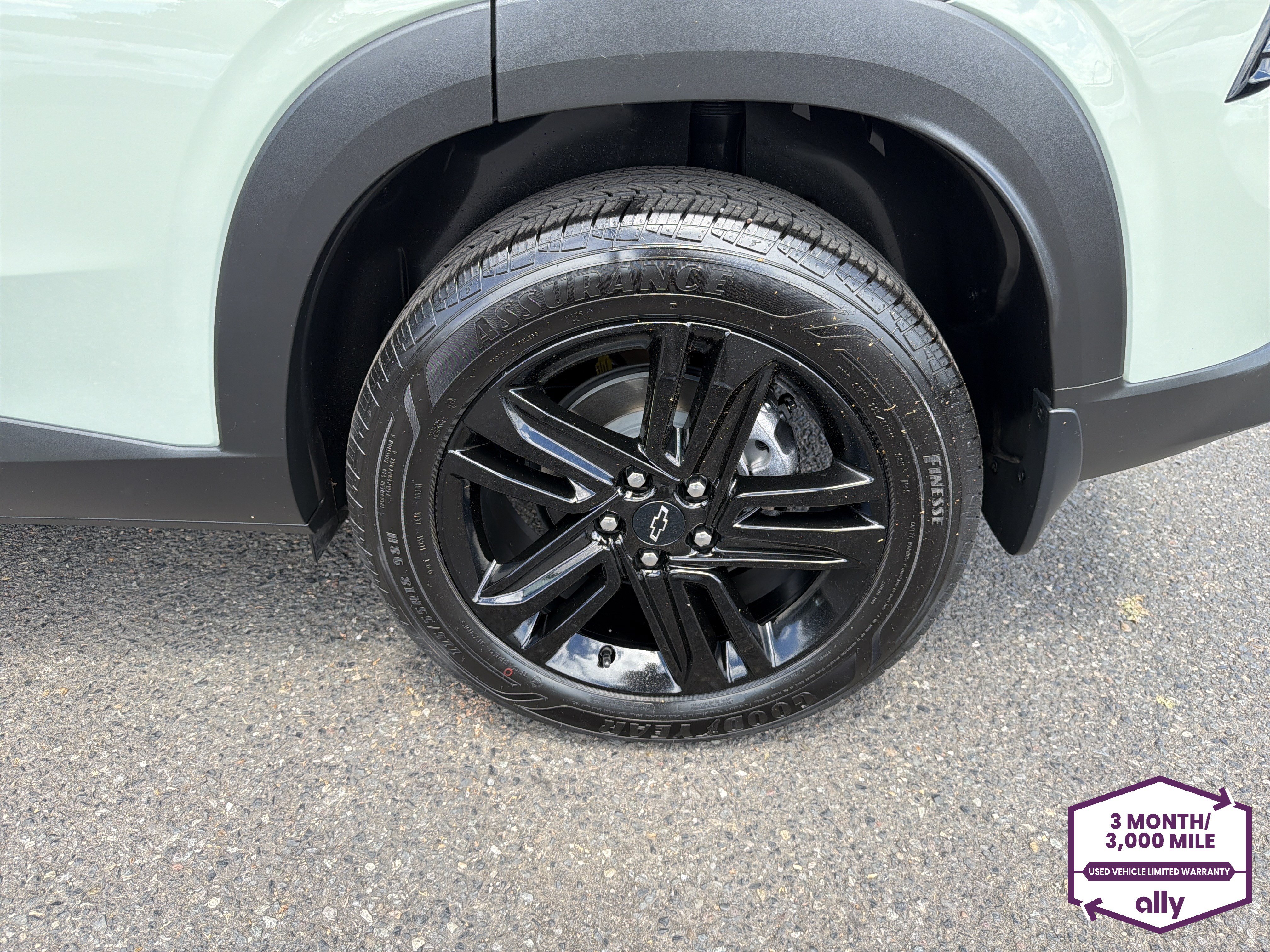 Used 2025 Chevrolet Trax ACTIV w/ Driver Confidence Package FWD image 25