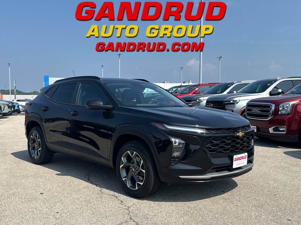 Certified 2024 Chevrolet Trax LT w/ Driver Confidence Package