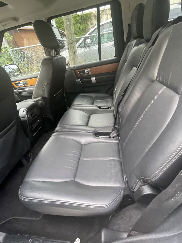 Used 2011 Land Rover LR4 HSE AWD/4WD image 15