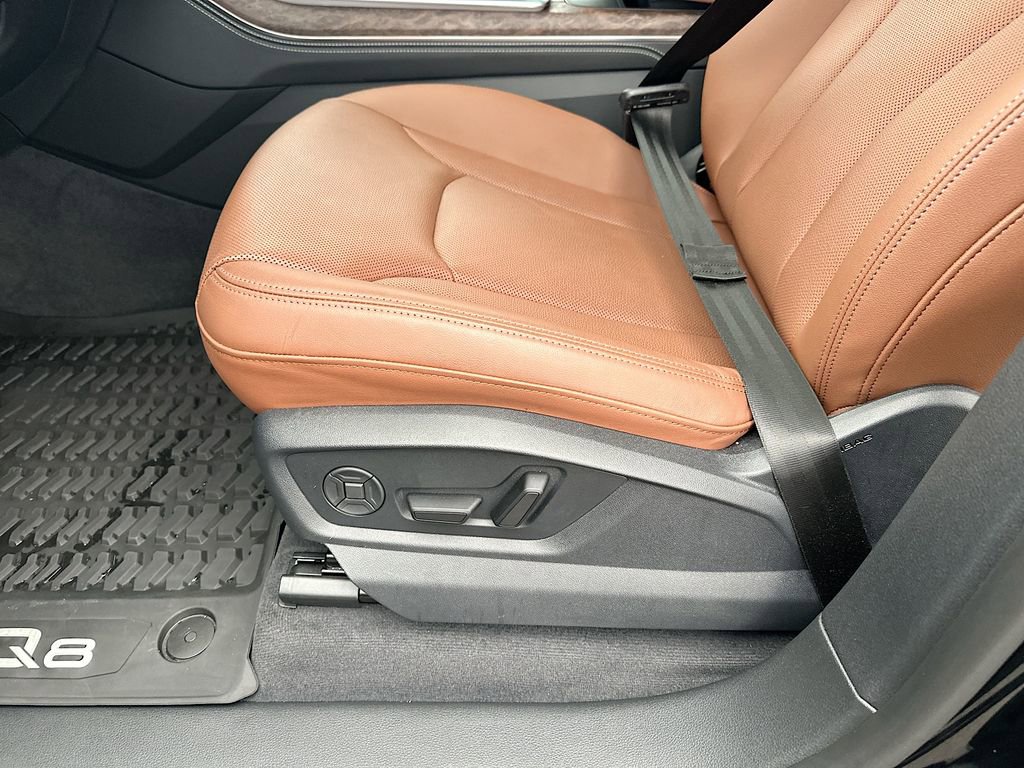 Used 2026 Audi Q8 Premium Plus image 9