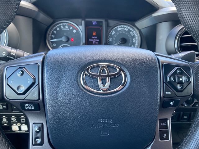Used 2020 Toyota Tacoma TRD Off-Road image 15