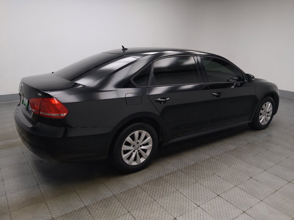 Used 2015 Volkswagen Passat 1.8T S FWD image 10