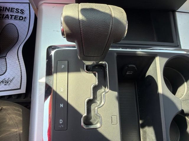 Used 2012 RAM 1500 Big Horn RWD image 21
