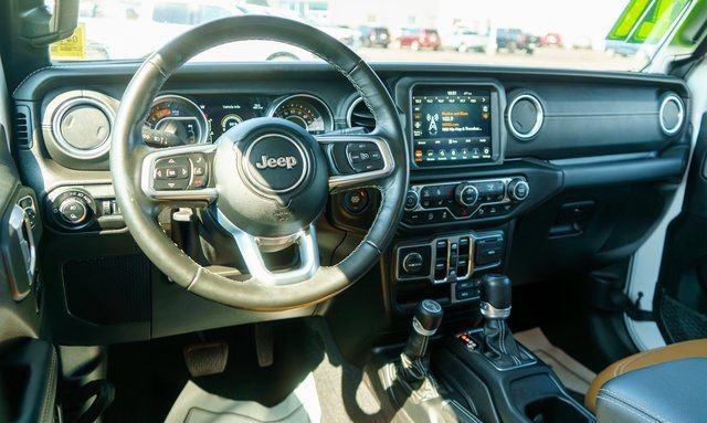 Used 2021 Jeep Gladiator Overland w/ Uconnect 4C Nav & Sound Group AWD/4WD image 12