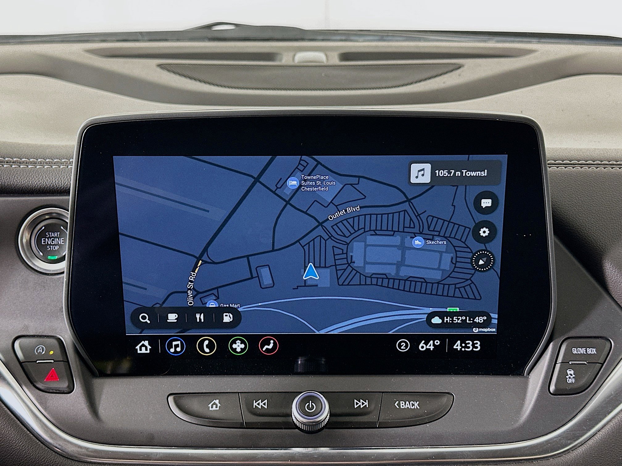 Used 2025 Chevrolet Blazer LT FWD image 21