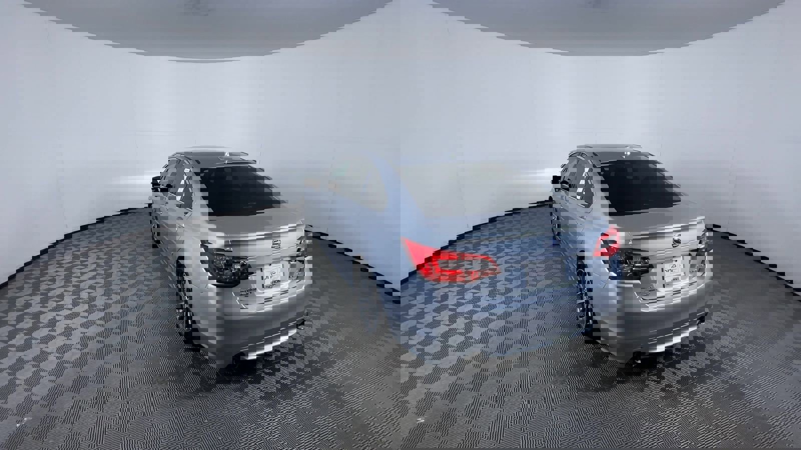 Used 2016 Subaru Legacy 3.6R Limited image 7