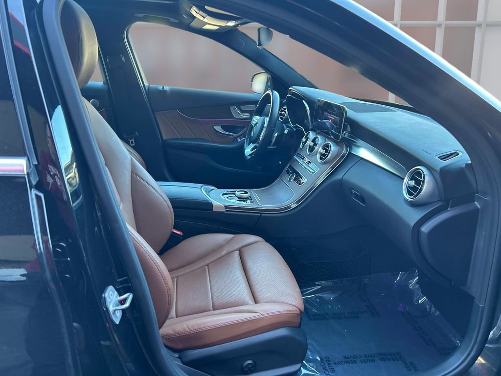 Used 2021 Mercedes-Benz C 300 4MATIC Sedan image 17